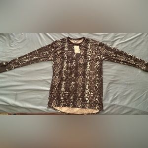 LuLaRoe Hudson Top NWT